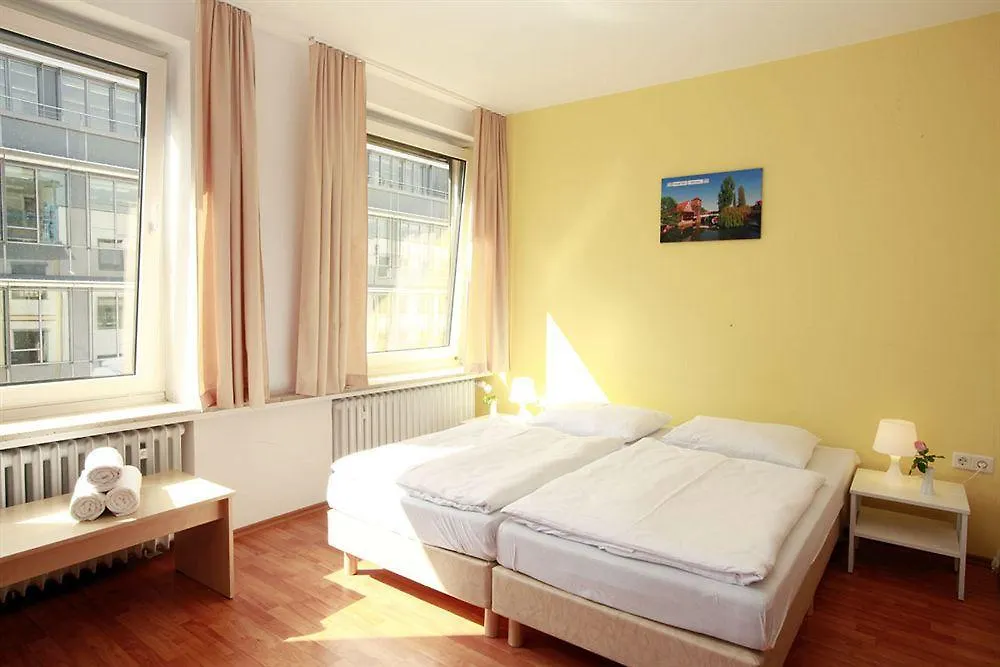 A&O Nuernberg Hauptbahnhof Hotel 2*, Nürnberg Németország