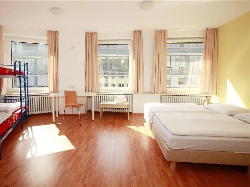 A&O Nuernberg Hauptbahnhof Hotel