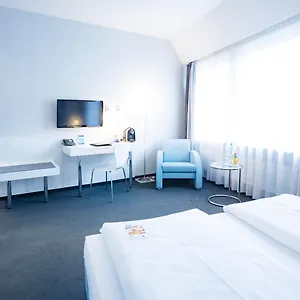 Garner - Checkpoint Charlie By Ihg Otel Berlin
