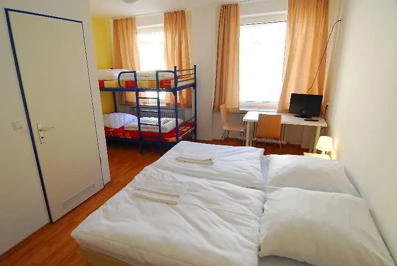 Hotel A&O Nuernberg Hauptbahnhof  Norimberk